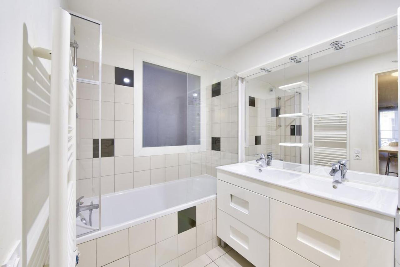 Modern 2 Bedroom Flat 3Min From The Vieux Port Marseille Bagian luar foto